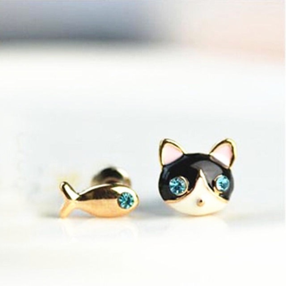 ⚡️NEW⚡️Cat & Fish Post Earrings 🐱